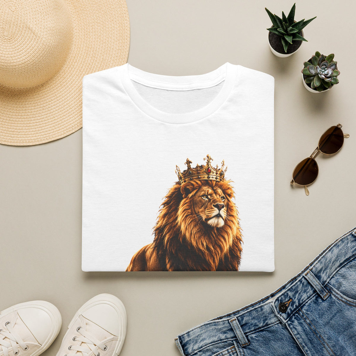 Lion King Crown T-Shirt — Regal Wildlife Graphic Tee